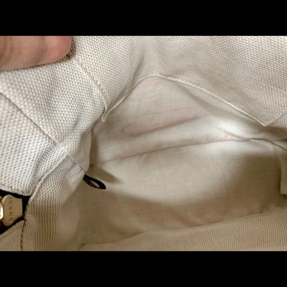 Gucci pebbled calfskin Soho chain backpack - Picture 11 of 16